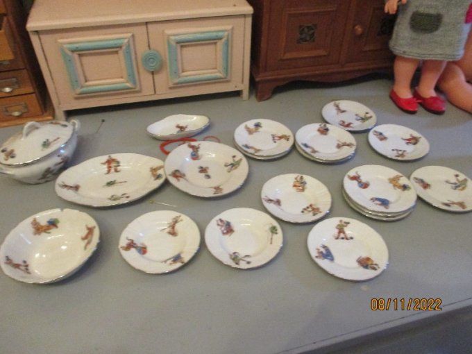 Superbe dinette ancienne motif cirque