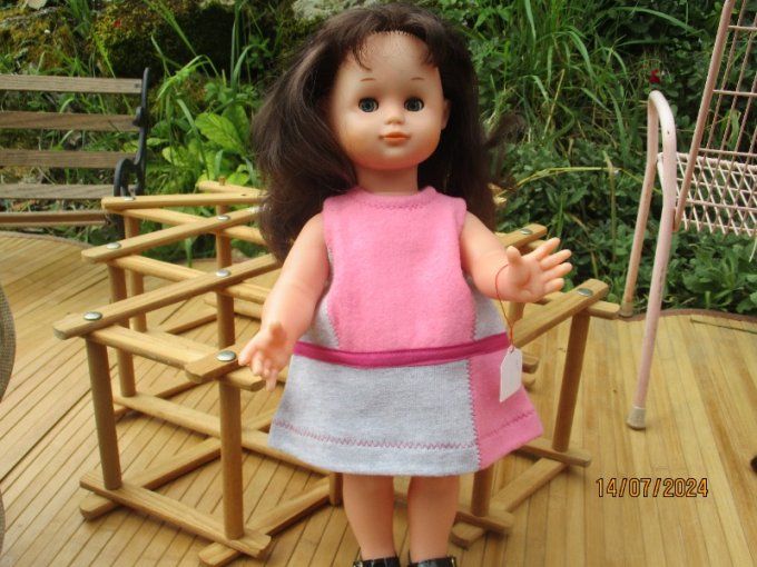 Tenue emilie juillet2001