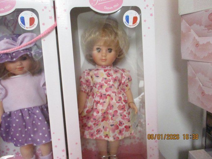 POUPEE ALESIA PETITCOLLIN