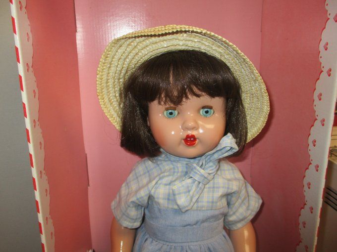 SUPERBE POUPEE MARIQUITA PEREZ